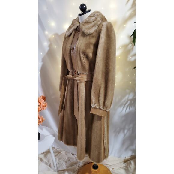 Vtg Tissavel France Faux Fur Belted Leather Coat and Gloves Womens Size 6 Tan - Picture 2 of 15